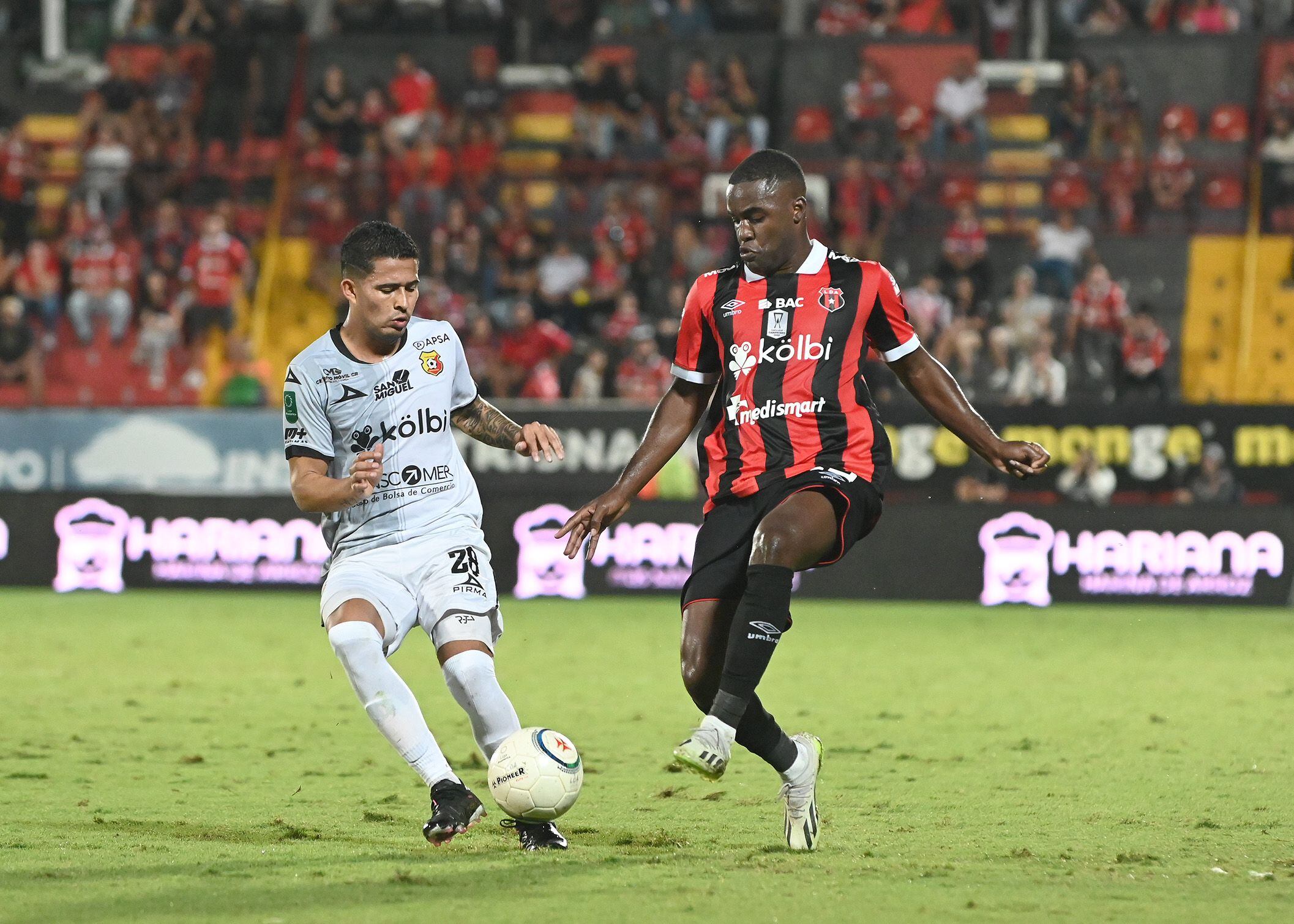 La Liga Deportiva Alajuelense se quedó en el camino en la semifinal ante el Club Sport Herediano. Desde el Apertura 2013-2014 hasta la fecha, la Liga solo ha ganado un título en 10 años.