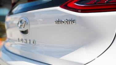 Cuatro agencias están listas para ofrecer autos eléctricos exonerados apenas rija ley