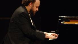Pianista Jacques Sagot llenará de sentimiento el Teatro Nacional 