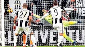 Un gol de Higuaín dispara a la Juventus en el  calcio