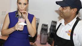 Kim es criticada por abrir una tienda en Baréin