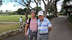 Golfista Julián González encontró en su abuelo un compañero incansable durante torneo amateur