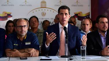 Guaidó denuncia ‘desmontaje’ del Parlamento venezolano luego de rebelión militar