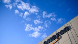Wall Street termina en negativo golpeada por Amazon