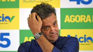 Fiscalía de Brasil pide investigar a opositor Aecio Neves por corrupción en Brasil