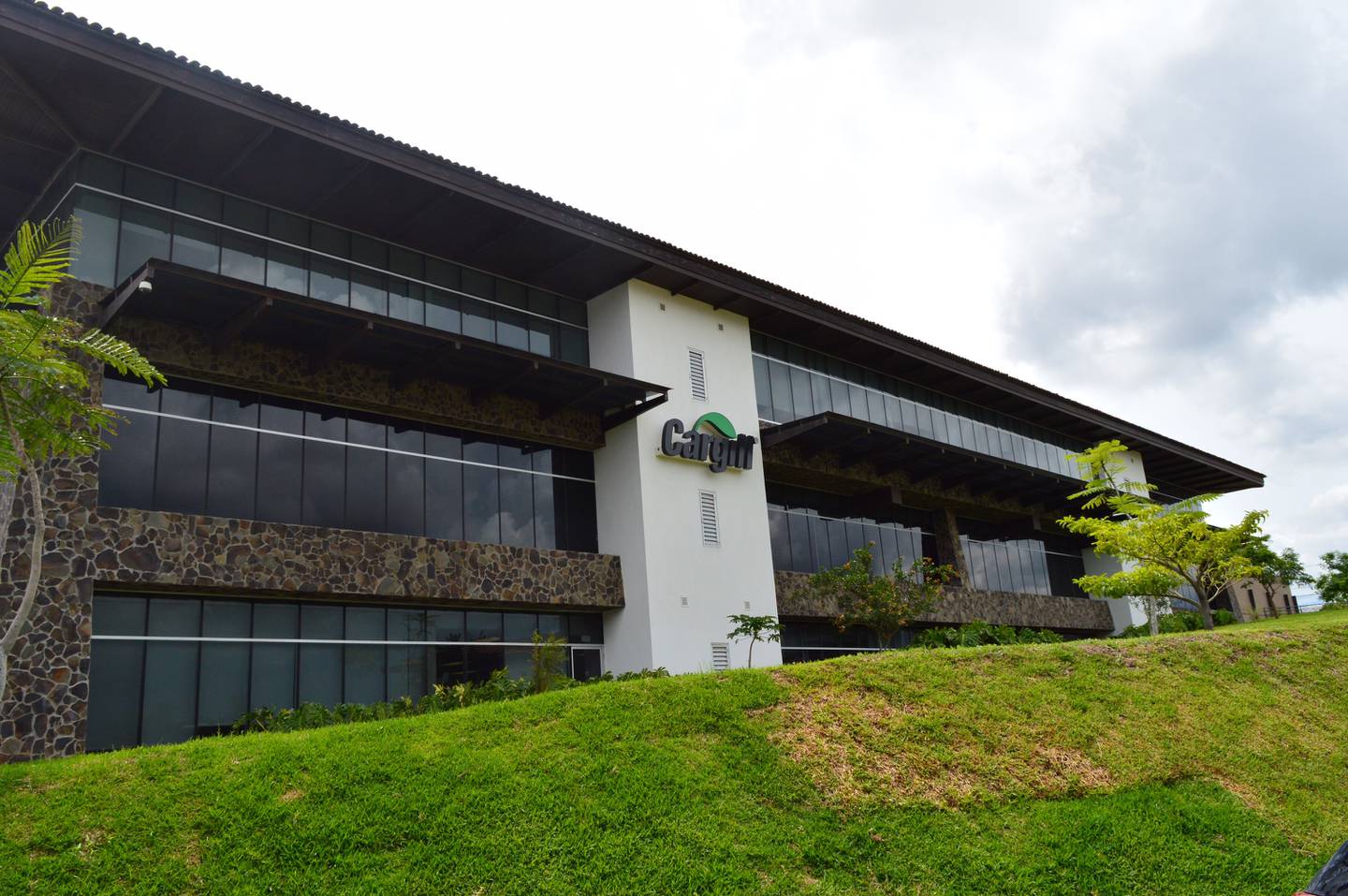 El centro de servicios de Cargill en Costa Rica se ubica en el Centro de Negocios El Cafetal, en Belén de Heredia.