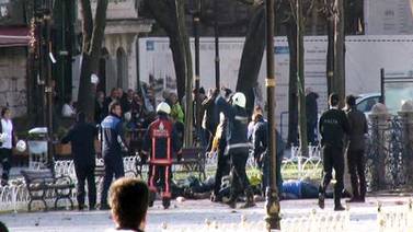 Terrorismo golpea corazón del turismo en Estambul