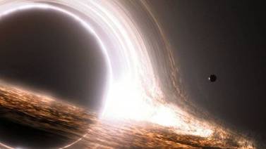 Científicos descubren un agujero negro 33 veces más grande que el Sol en la Vía Láctea