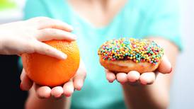 Combata los mitos que alimentan la obesidad infantil