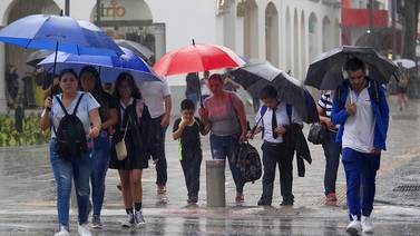 CNE declara alerta verde para todo el territorio nacional por el paso de una nueva onda tropical