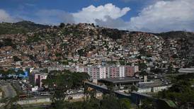 Bingos y rifas cobran nuevo auge en una Venezuela sumida en la pobreza
