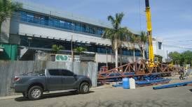  Corte reconstruye edificios en  Santa Cruz
