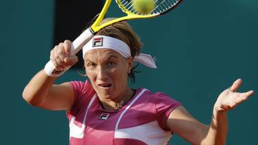 Campeona Kuznetsova cae en Roland Garros