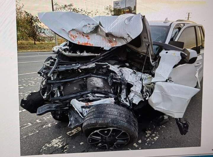 Así quedó el carro que conducía Keyla Sánchez cuando tuvo su accidente. Foto: Archivo.