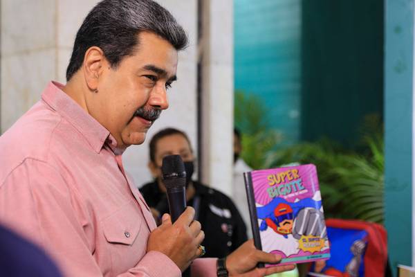 Estados Unidos libera a familiares de Maduro en canje de prisioneros con Venezuela