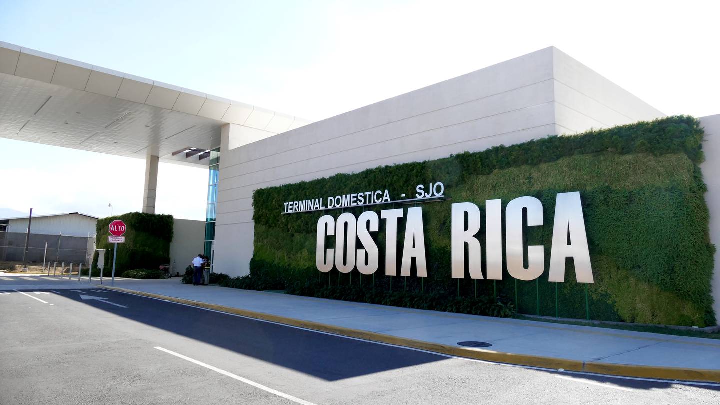 Entre enero y marzo, las aerolíneas Sansa y Costa Rica Green Airways han efectuado más de 4.500 vuelos domésticos a 13 diferentes destinos turísticos en Costa Rica. Foto: Cortesía Aeris.