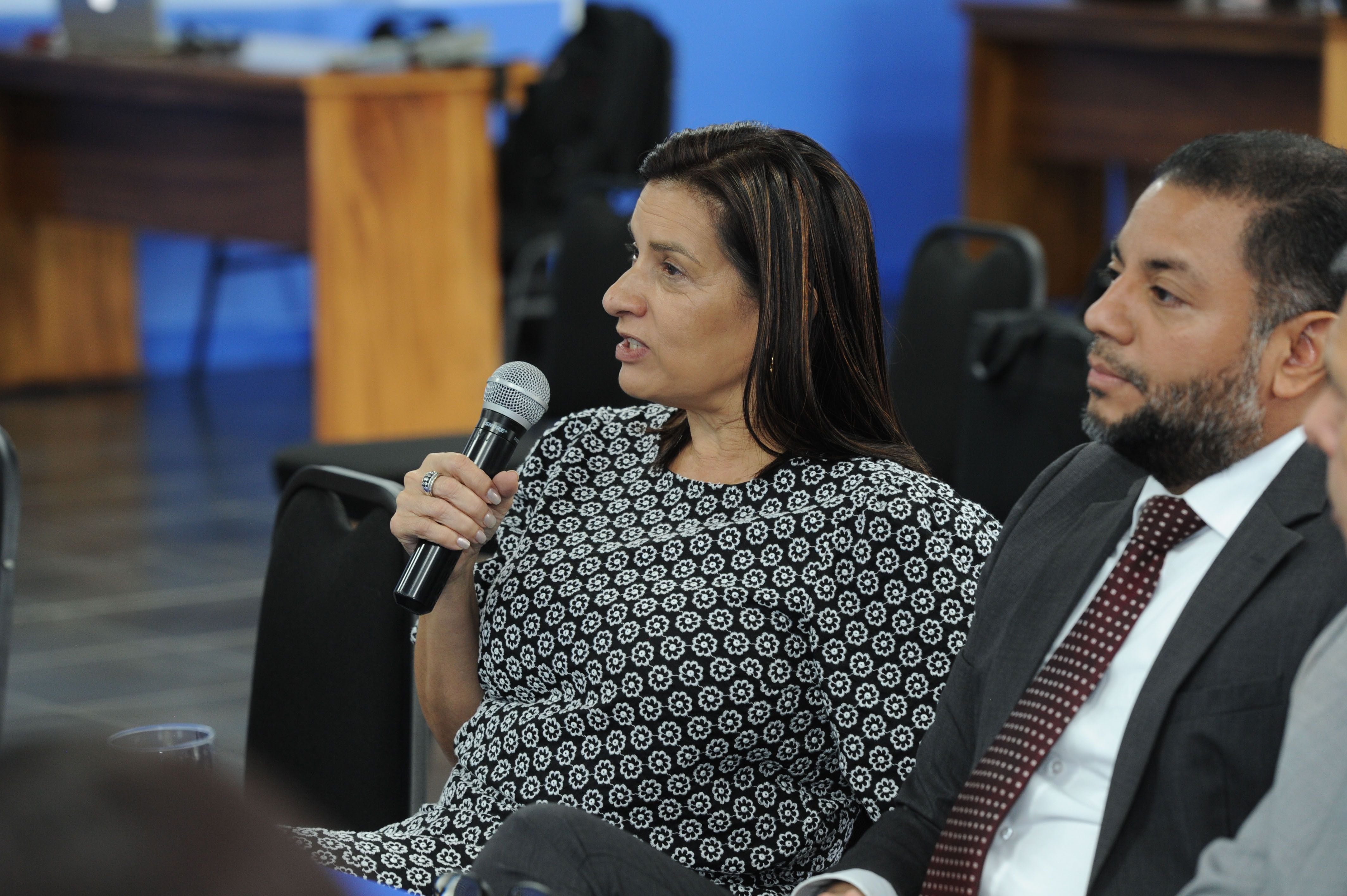 Marta Esquivel, presidenta ejecutiva de la CCSS, participó este miércoles 10 de abril en una reunión con sindicatos para negociar una solución a la protesta de especialistas médicos. 