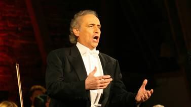 El tenor José Carreras canta un sonoro adiós