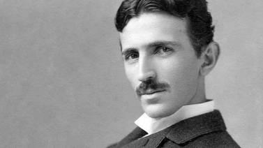 Nikola Tesla transfiere su energía a las tablas: la Compañía Nacional de Teatro examina al inventor
