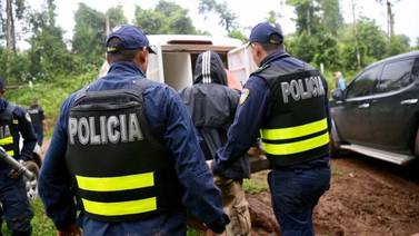 Nueva incursión en Crucitas deja 100 oreros detenidos