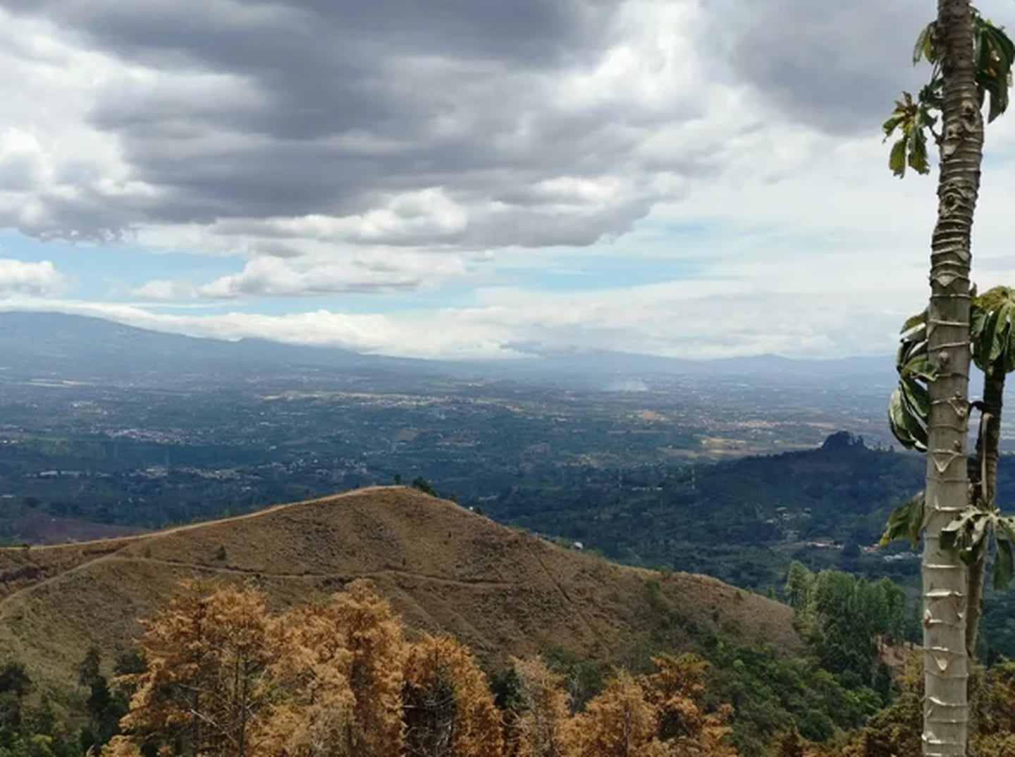 Cerro Espíritu Santo. (Foto: Municipalidad de Naranjo)
