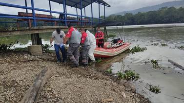 Hallan a funcionario de UCR ahogado en represa de La Angostura