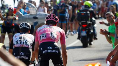 Exlíder del Giro de Italia dice que tuvo un error de principiante