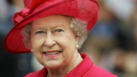 Reina Isabel II visitará en junio campo nazi donde murió Ana Frank