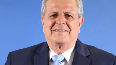 Otro cambio en Directiva de CCSS: renuncia Roberto Quirós, representante patronal 