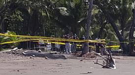 OIJ halla cuerpo enterrado, atado y con impactos de bala en playa Palo Seco