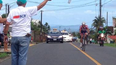 Yasmani Martínez sorprende en la montaña, al disputarse la tercera etapa de la Vuelta a Costa Rica 2013