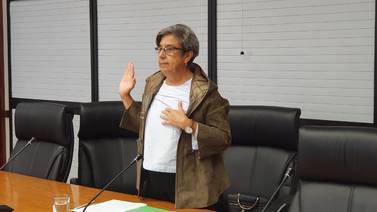 Carlos Alvarado defiende a expresidenta del PAC cuestionada por actitud ante diputados