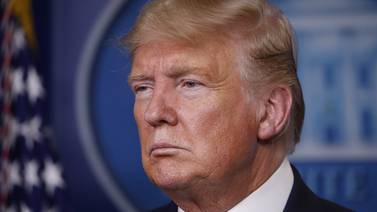 Un Trump sin brújula ‘dirige’ a EE. UU. en tormenta por el covid-19 