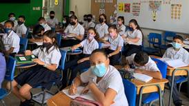 Salud elimina uso obligatorio de mascarilla en centros educativos y transporte público a partir del 31 de octubre