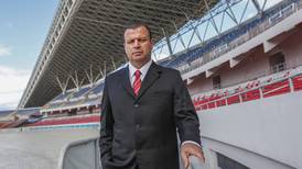  Ricardo Chacón, gerente del Estadio Nacional, buscará abrir espacio a atletismo