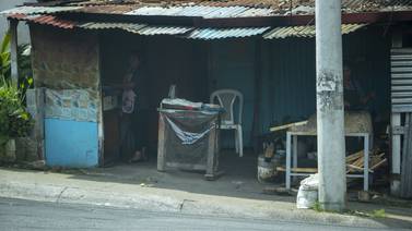 Pobreza en Costa Rica se estancó en 23% en 2022 y poder adquisitivo de hogares cayó 6,2%