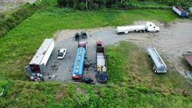 Confiscados en Guápiles 51.000 litros de combustible robado