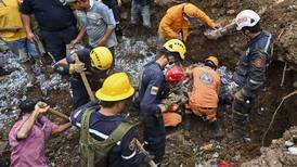 Deslave sepulta ocho viviendas y mata al menos 19 personas en Colombia