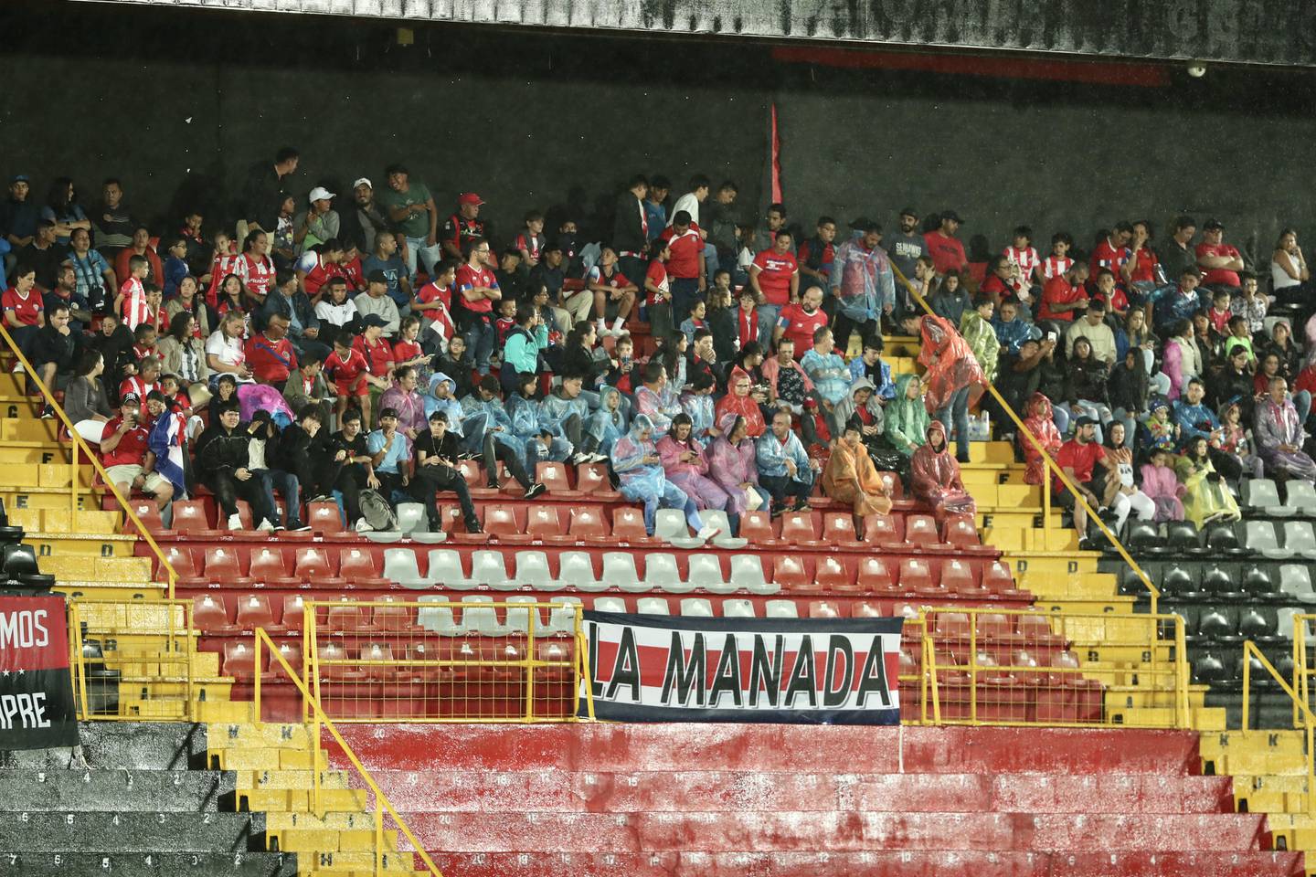 26/09/2023, Alajuela, Estadio Alejandro Morera Soto, partido de la eliminatoria para la Copa de Oro entre Costa Rica y San Cristobal y Nieves.