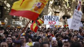 Derecha española apela a la ‘resistencia cívica’ ante Pedro Sánchez