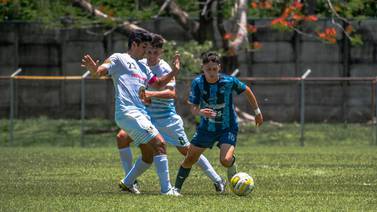 Ni un penal errado por Juan Bustos Golobio opacó la felicidad del Upala FC en la final del Linafa 
