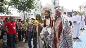 Obispo de Cartago pide a sacerdotes no montarse en un burro como Jesús
