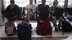  Más aeropuertos en Estados Unidos ofrecen  WiFi gratis