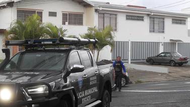 Policía investigará casa donde cayeron siete sujetos con armas de fuego en Escazú