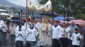 Iglesia católica tica celebró este domingo la fiesta de Corpus Christi