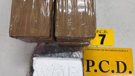 Cae tico con 8,2 kilos de cocaína dentro de paquetes de café en aeropuerto Juan Santamaría