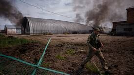 Rusia promete alto el fuego diurno para evacuar civiles de Mariúpol