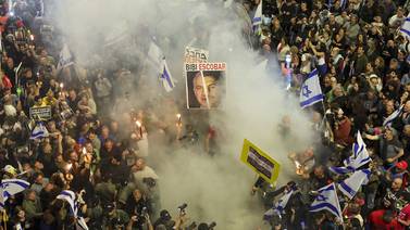 Protestas masivas en Israel exigen la renuncia de Benjamin Netanyahu 
