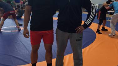 Costarricense Jonathan Scott se corona campeón de Torneo de Lucha Olímpica en Europa