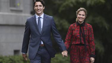 Esposa del primer ministro canadiense, Justin Trudeau, ha dado positivo al nuevo coronavirus
